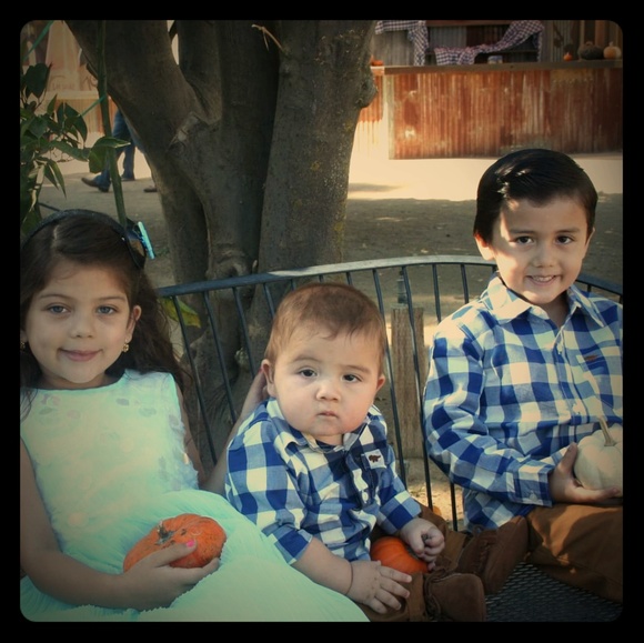 Meet your Posher, Ericka - Picture 1 of 1